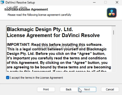 DaVinci Resolve安装教程-许可协议界面